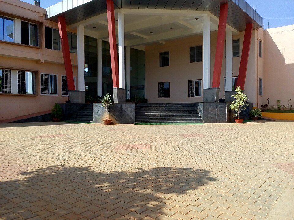 Shri Pillappa College of Engineering Campus